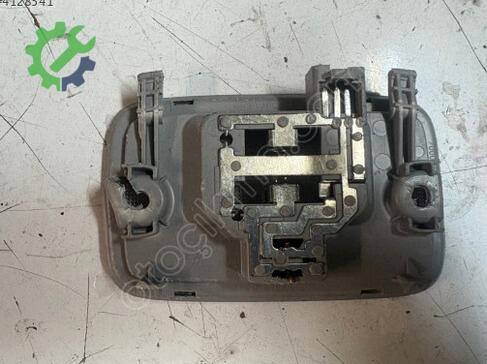 Hyundai Accent Tavan Lambası çıkma parça