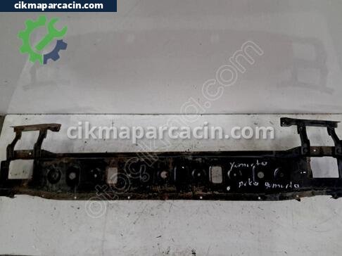 Hyundai Accent Arka Tampon Demiri çıkma parça