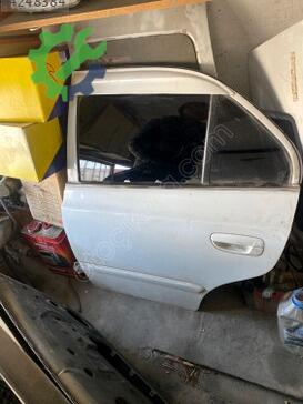 Hyundai Accent Sol Arka Kapı çıkma parça
