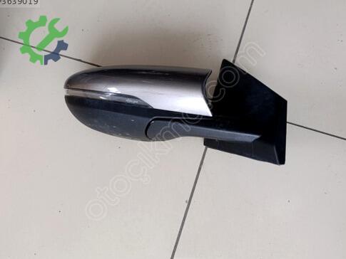 Hyundai Bayon Sağ Dış Ayna çıkma parça