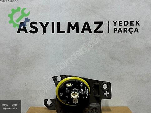 Hyundai Bayon Far Beyni çıkma parça