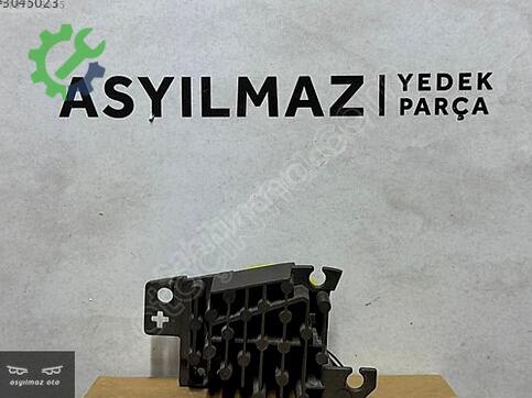 Hyundai Bayon Far Beyni çıkma parça
