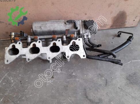 Hyundai Coupe Emme Manifoldu çıkma parça