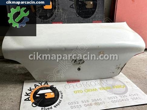 Hyundai Elantra Bagaj Kapağı çıkma parça