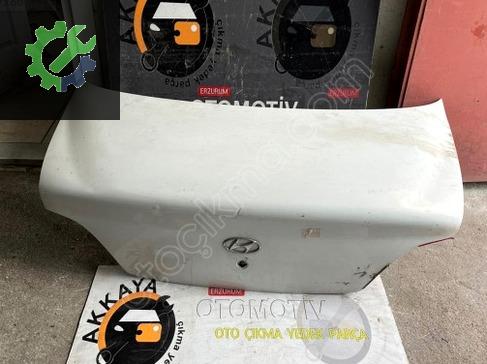 Hyundai Elantra Bagaj Kapağı 96-99 çıkma parça