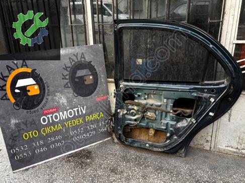 Hyundai Elantra Sağ Arka Kapı çıkma parça