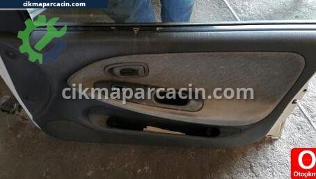 Hyundai Elantra Sağ Ön Kapı Kolu çıkma parça