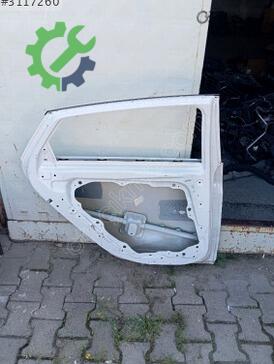 Hyundai Elantra Sol Arka Kapı çıkma parça