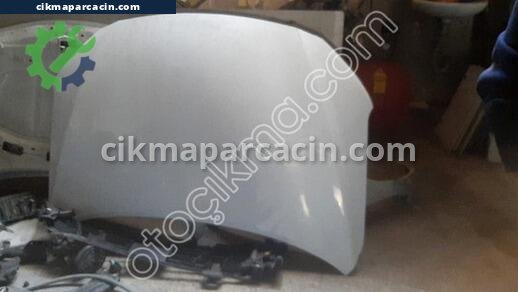 Hyundai Elantra Kaput çıkma parça