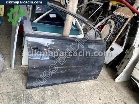 Hyundai Elantra Sağ Ön Kapı çıkma parça