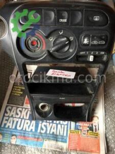 Hyundai Elentra Teyp Çerçevesi Hatasız Orjnal Çıkma