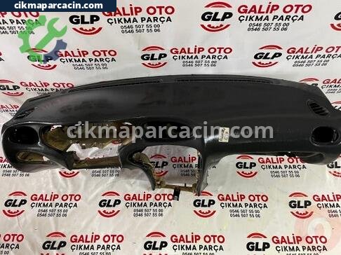 Hyundai Elantra Torpido çıkma parça