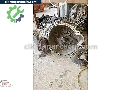 Hyundai Accent Şanzıman Komple çıkma parça