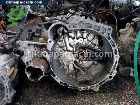 Hyundai Accent Şanzıman Komple çıkma parça
