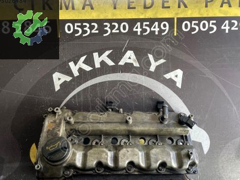 Hyundai Accent Külbütör Kapağı çıkma parça