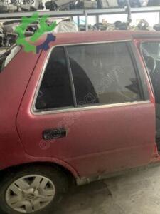 HYUNDAİ EXCEL SAĞ ARKA ÇAMURLUK ORJİNAL ÇIKMA