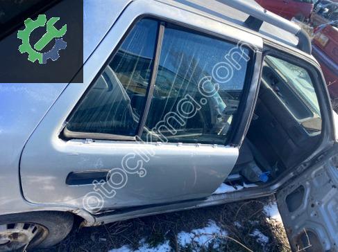 Hyundai Excel Sağ Arka Kapı çıkma parça