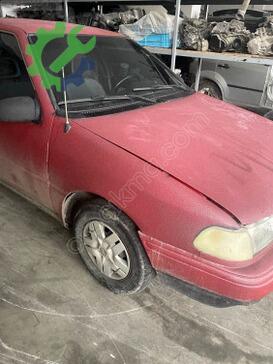 Hyundai Excel Sağ Ön Çamurluk çıkma parça