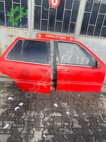 Hyundai Excel Sağ Ön Kapı çıkma parça