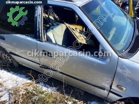 Hyundai Excel Sağ Ön Kapı çıkma parça
