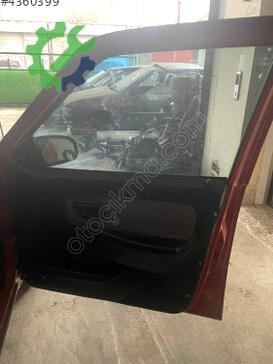 Hyundai Excel Sağ Ön Kapı çıkma parça