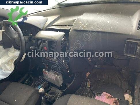 Hyundai Getz Torpido çıkma parça