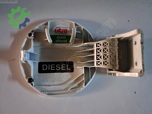 Hyundai Getz Depo Kapağı çıkma parça