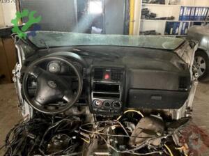 Hyundai Getz Göğüslük Çıkma