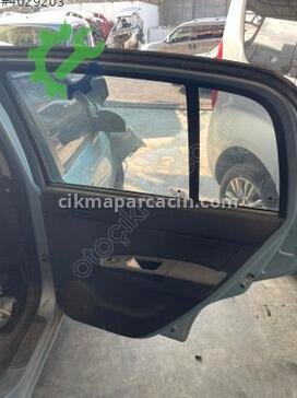 Hyundai Getz Sağ Arka Kapı çıkma parça