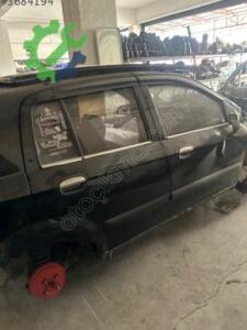 HYUNDAİ GETZ SAĞ ARKA KAPI DOLU HATASIZ