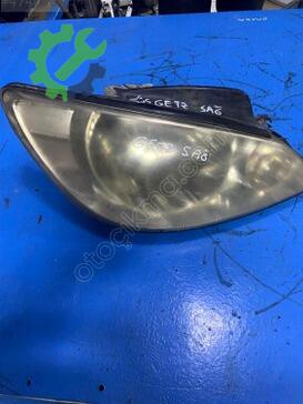 Hyundai Getz Sağ Ön Far çıkma parça