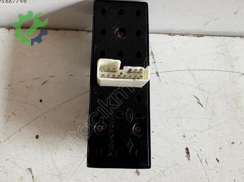 Hyundai Getz Sol Ön Kapı çıkma parça