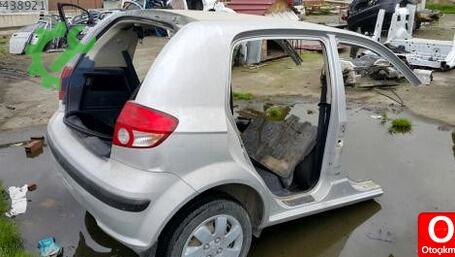 Hyundai Getz Arka Tavan Çıtası çıkma parça