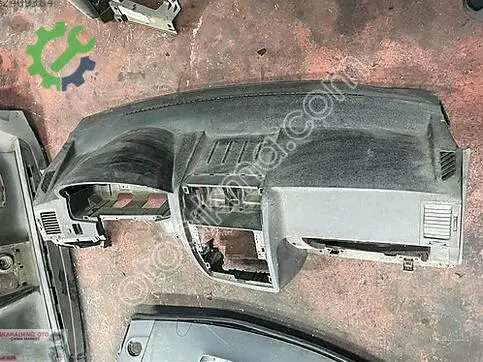 Hyundai Getz Torpido çıkma parça