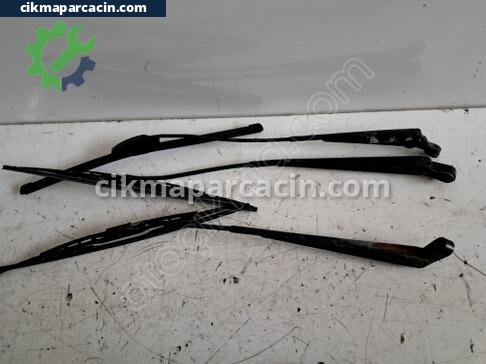 Hyundai H100 Silecek Kolu çıkma parça