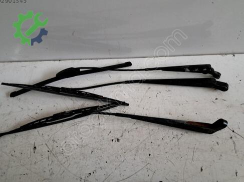 Hyundai H100 Silecek Kolu çıkma parça