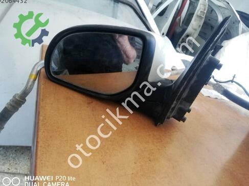 Hyundai i20 Sol Dış Ayna çıkma parça