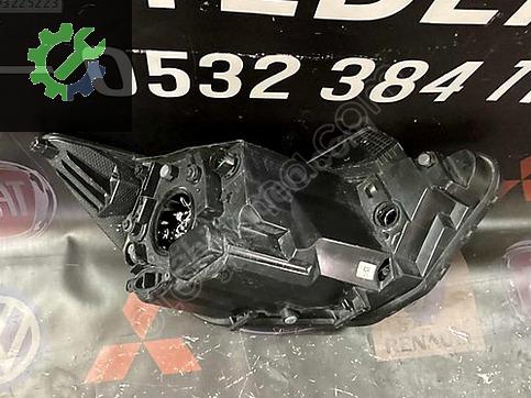 Hyundai i20 Sol Ön Far çıkma parça