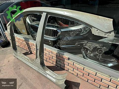 Hyundai i10 Yan Duvar 71112K7000 çıkma parça
