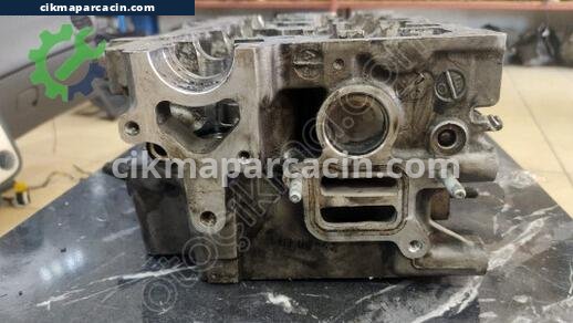 Hyundai i20 Silindir Kapağı çıkma parça