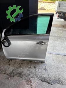 Hyundai i20 2008-2012 sol ön kapı çıkma orjinal sökme hatasız