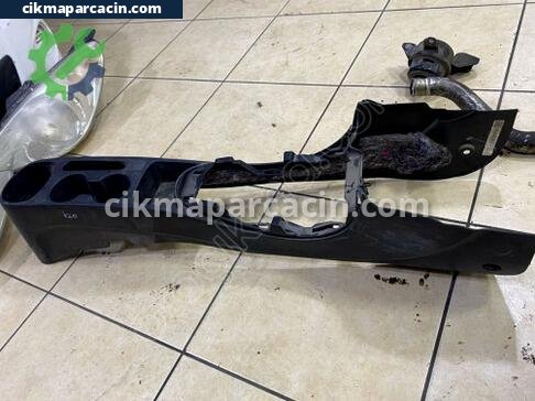 Hyundai i20 Vites Kolu çıkma parça