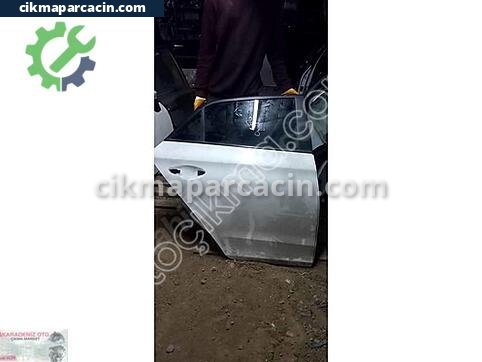 Hyundai i20 Kapı çıkma parça