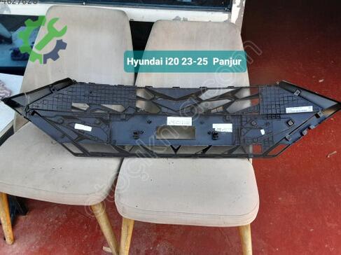 Hyundai i20 Panjur 23-25 çıkma parça