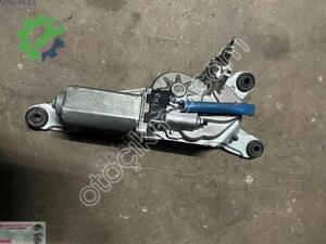 Hyundai i20 Arka Cam Motoru Sökme Çıkma