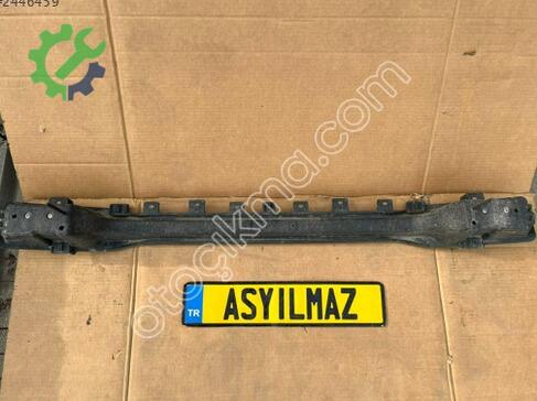 Hyundai i20 Arka Tampon Demiri 86630-1J500 çıkma parça