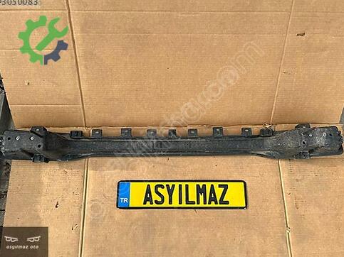 Hyundai i20 Arka Tampon Demiri 86630 çıkma parça