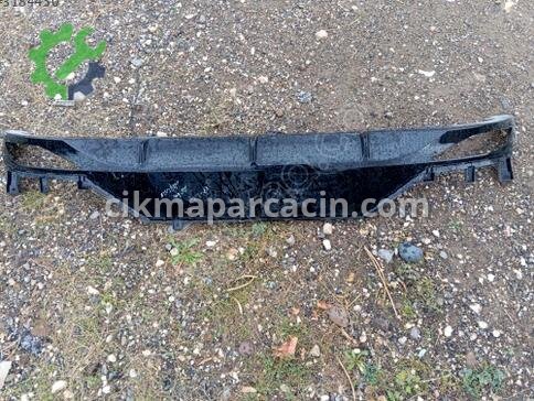 Hyundai i20 Tampon Izgarası çıkma parça