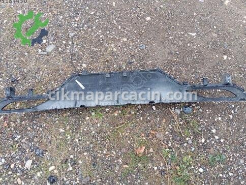 Hyundai i20 Tampon Izgarası çıkma parça