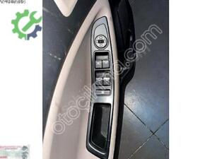 Hyundai i20 Cam Çıkma